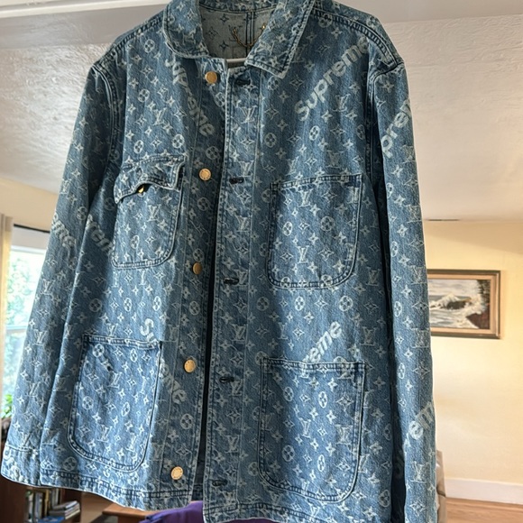 Louis Vuitton Supreme Mens Monogram Barn Chore Jean Jacket 50 US XL Blue Denim - Picture 4 of 6